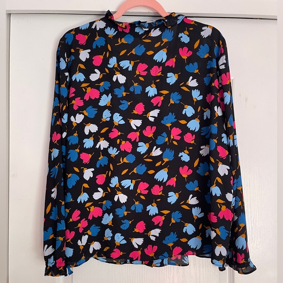 J.Crew Soft Lightweight Floral Blouse SIZE-XL - Picture 3 of 3